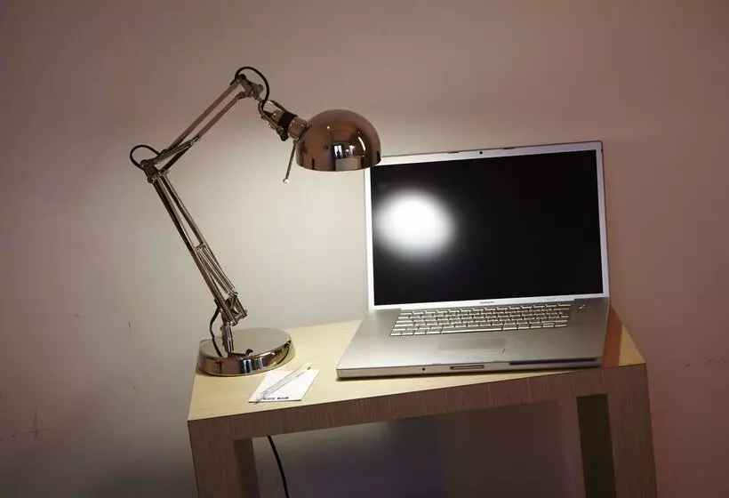 هتل Kyriad Paris 10   Canal Saint Martin   République