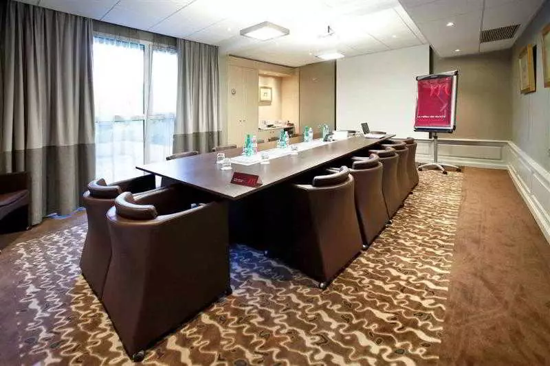 Отель Hôtel Mercure Grenoble Centre Président