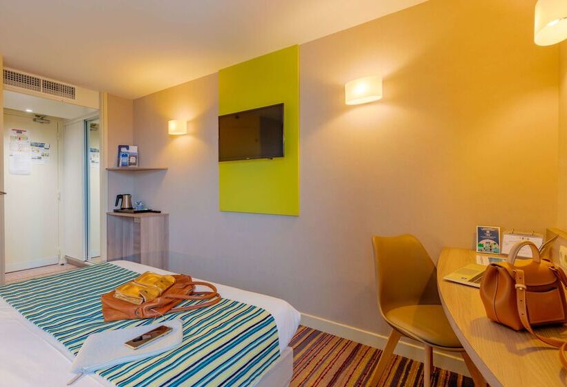 Hotel Kyriad Lyon Est  Saint Bonnet De Mure