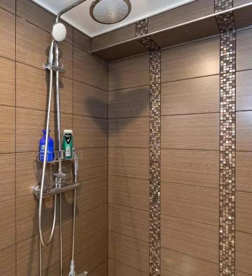 ホテル Li & Ravintola Martinhovi