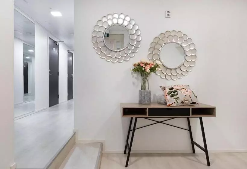 ホテル Li & Ravintola Martinhovi