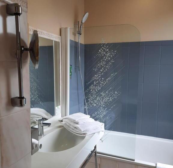 فندق Logis Hôtel Restaurant Le Medicis