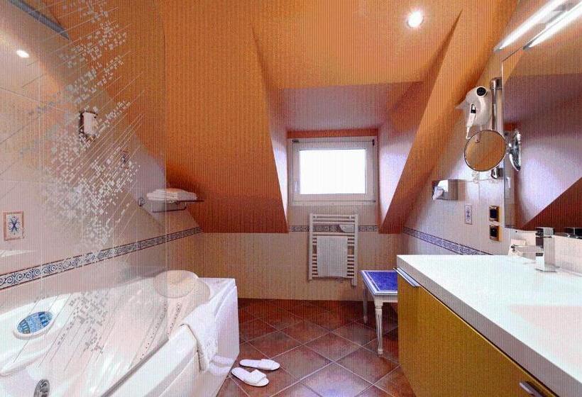 فندق Logis Hôtel Restaurant Le Medicis