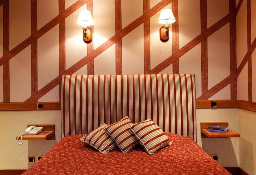 فندق Logis Hôtel Restaurant Le Medicis