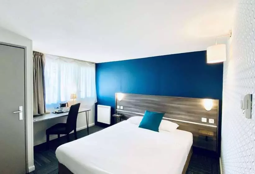 Отель Restaurant Kyriad de Péronne