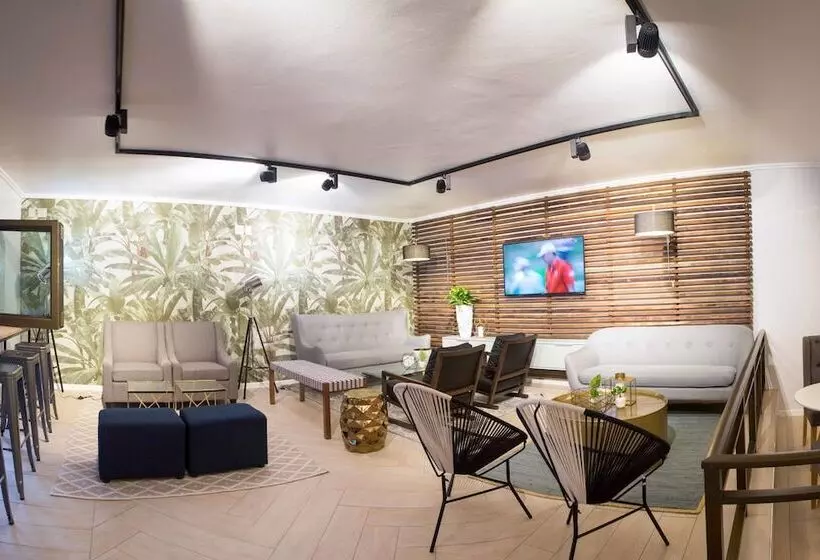 San Lameer Hotel And Spa