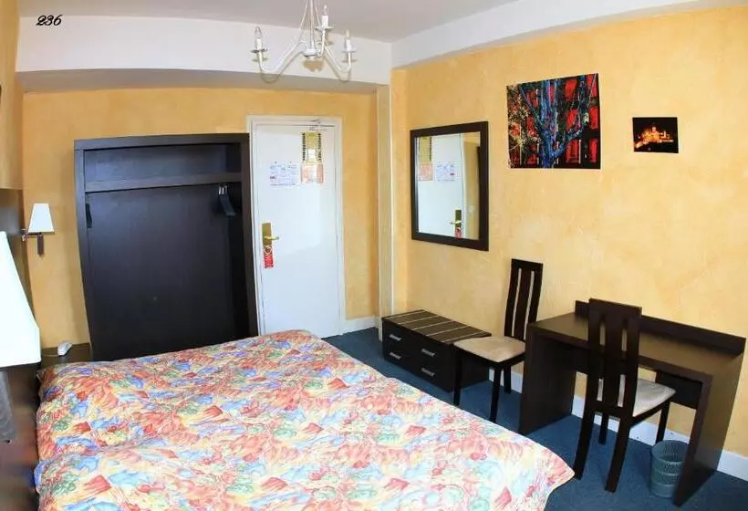 Отель De La Basilique