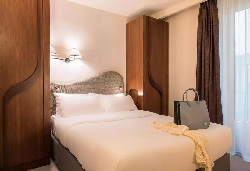 هتل Belloy Saint Germain