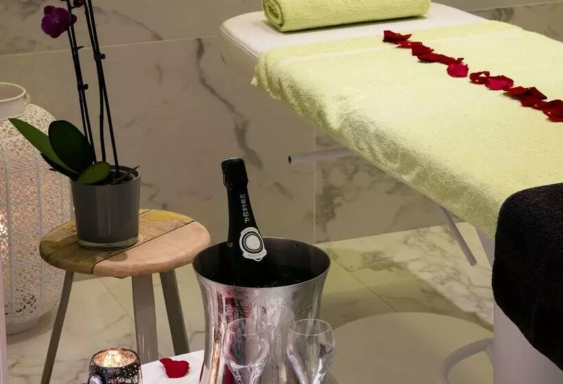 Best Western Plus Hotel Du Parc Chantilly