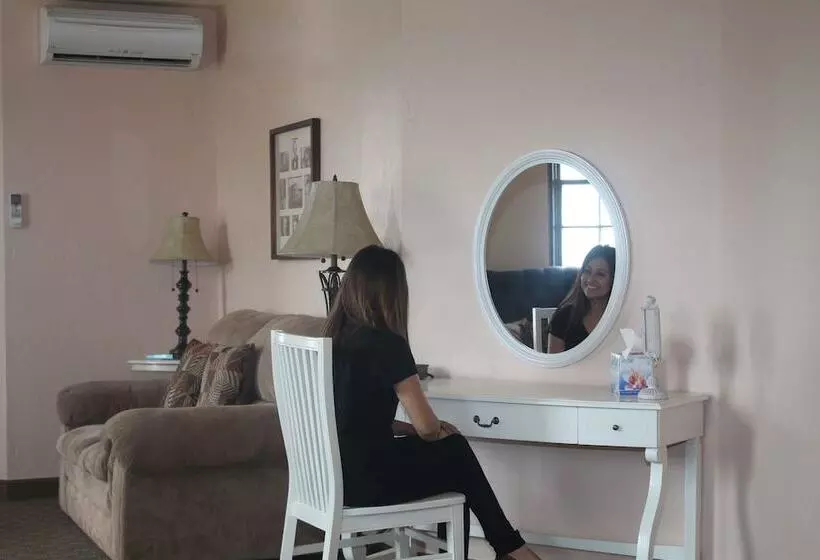 Отель Boulder Dam