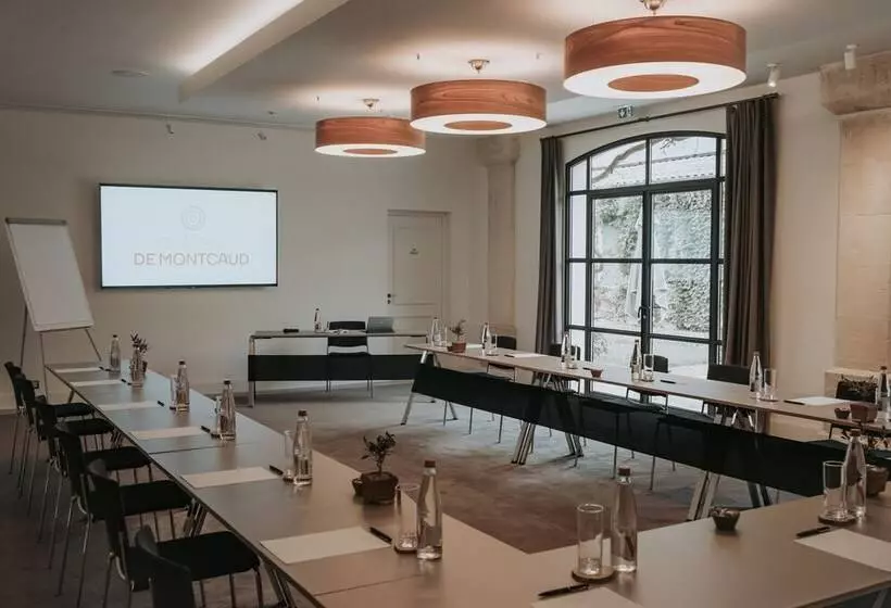 ホテル Château De Montcaud