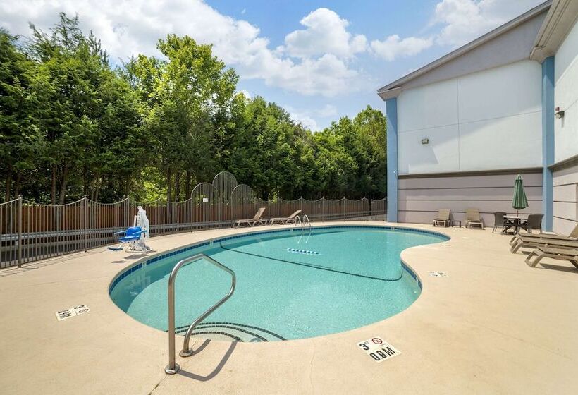 فندق Comfort Inn Asheville East Blue Ridge Pkwy Access