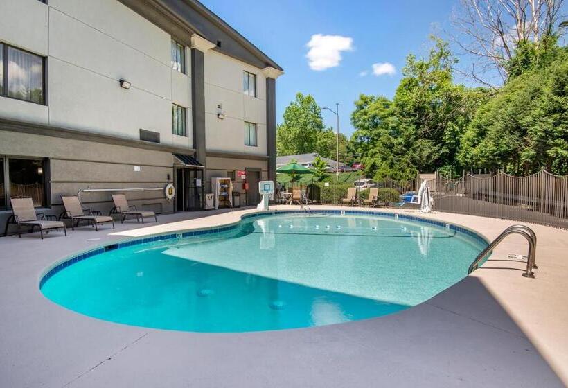 فندق Comfort Inn Asheville East Blue Ridge Pkwy Access