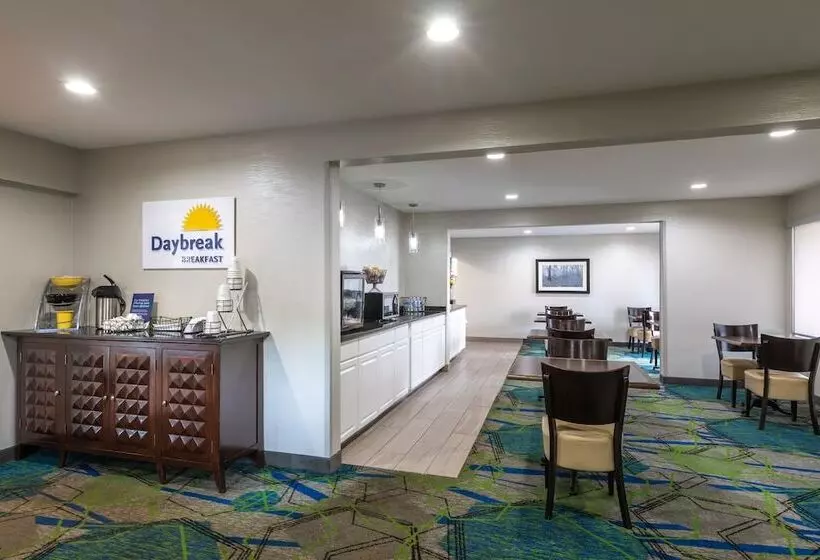 ホテル Days Inn By Wyndham Greenville