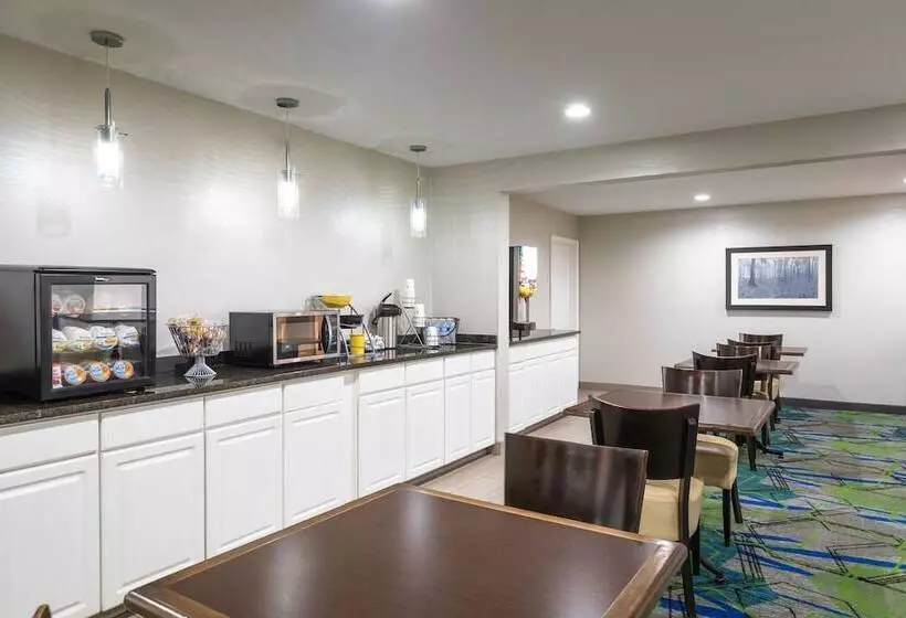 ホテル Days Inn By Wyndham Greenville