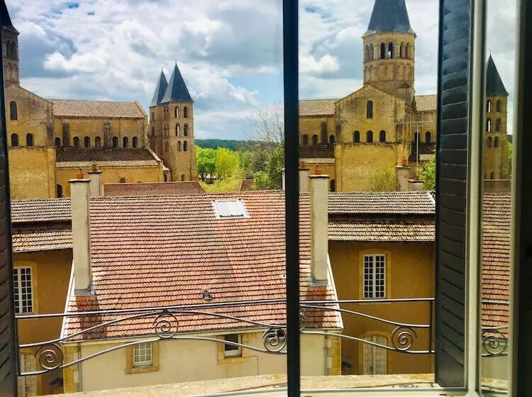 Отель De La Basilique