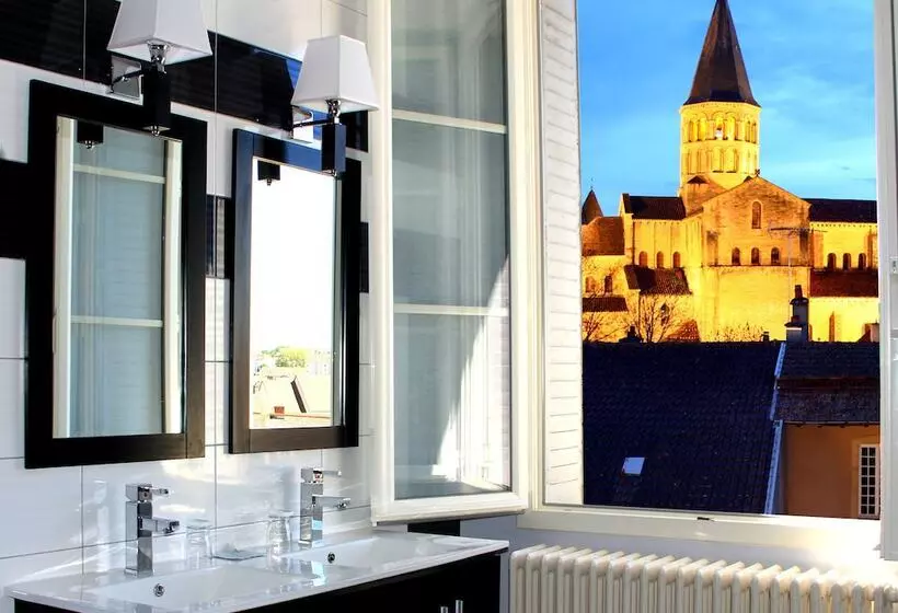 Отель De La Basilique