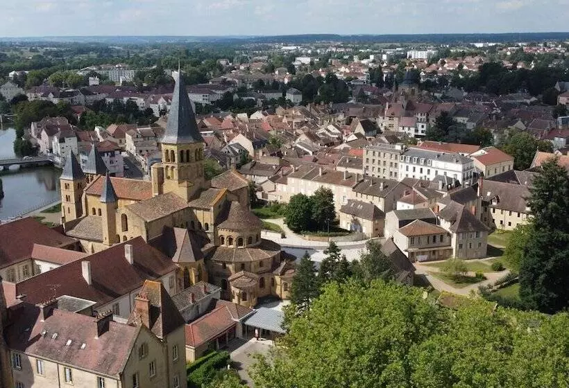 Отель De La Basilique