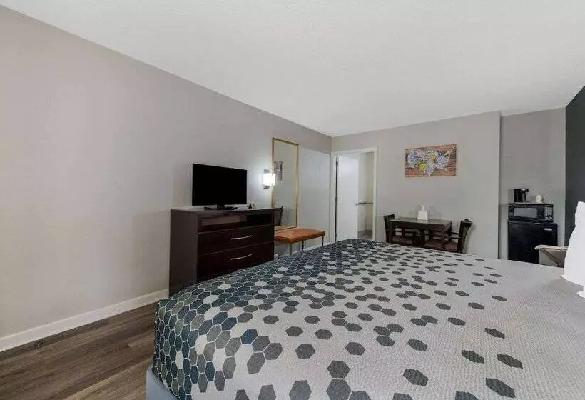 Отель Econo Lodge Cheraw Market Street