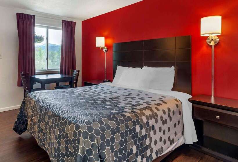 فندق Econo Lodge Lee  Great Barrington