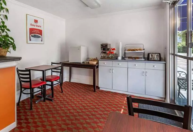 酒店 Econo Lodge Lee  Great Barrington