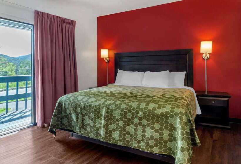 فندق Econo Lodge Lee  Great Barrington