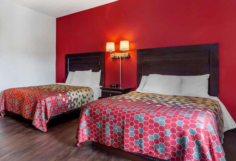 فندق Econo Lodge Lee  Great Barrington