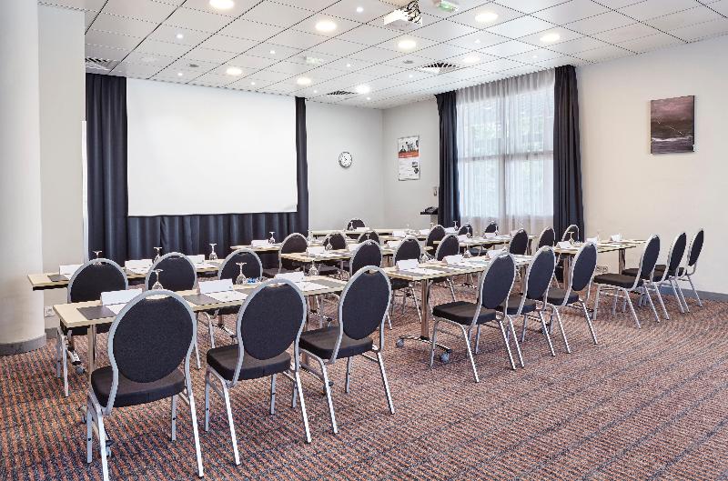 בית מלון כפרי Holiday Inn Toulon City Centre, An Ihg