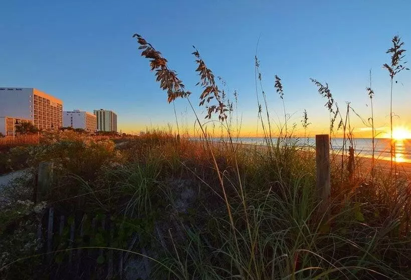 Отель Holiday Sands North On The Boardwalk