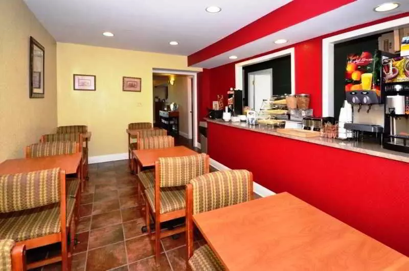 فندق Quality Inn