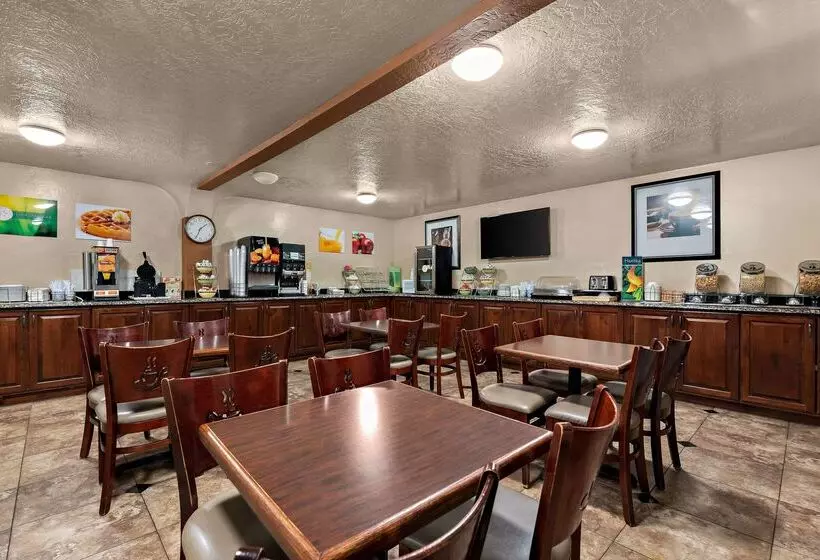 ホテル Quality Inn Saint George South Bluff