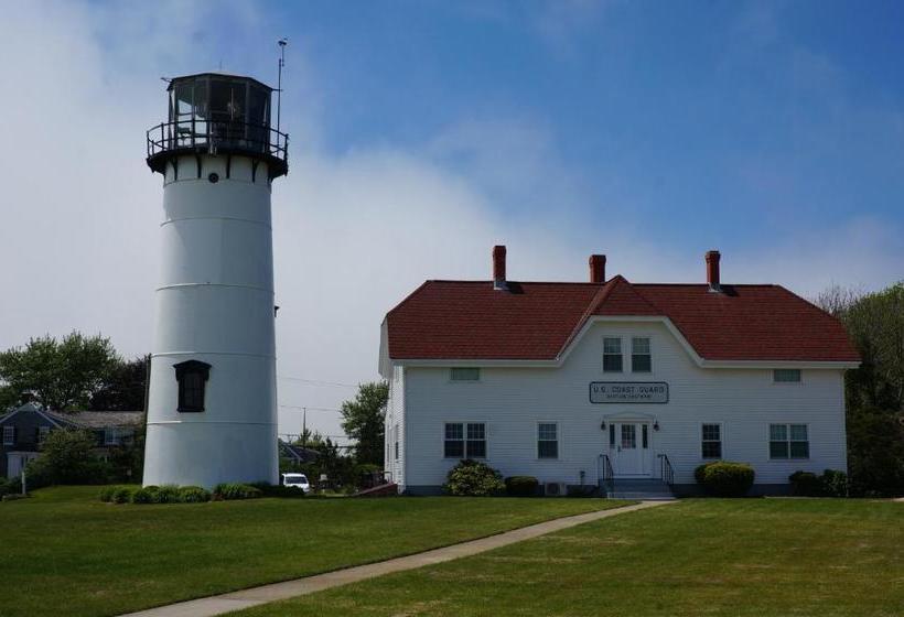 فندق على الطريق Chatham Tides