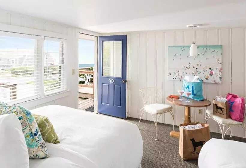 汽车旅馆  Chatham Tides