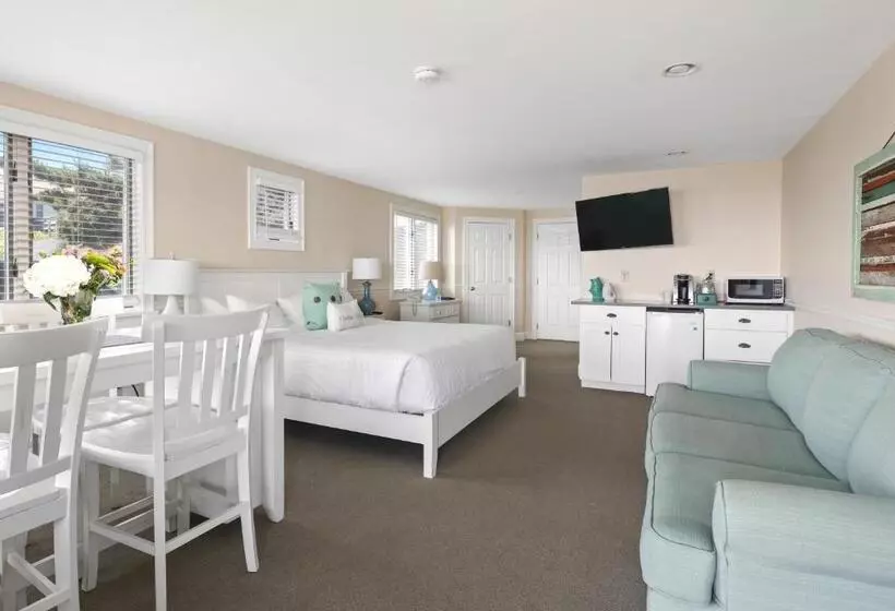 汽车旅馆  Chatham Tides