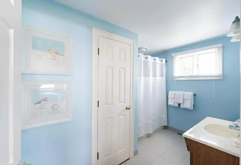 汽车旅馆  Chatham Tides