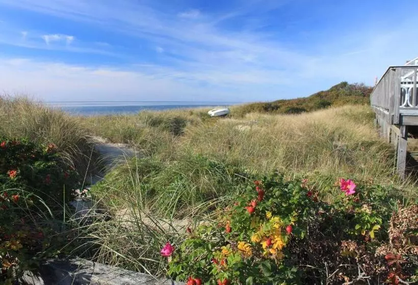 汽车旅馆  Chatham Tides