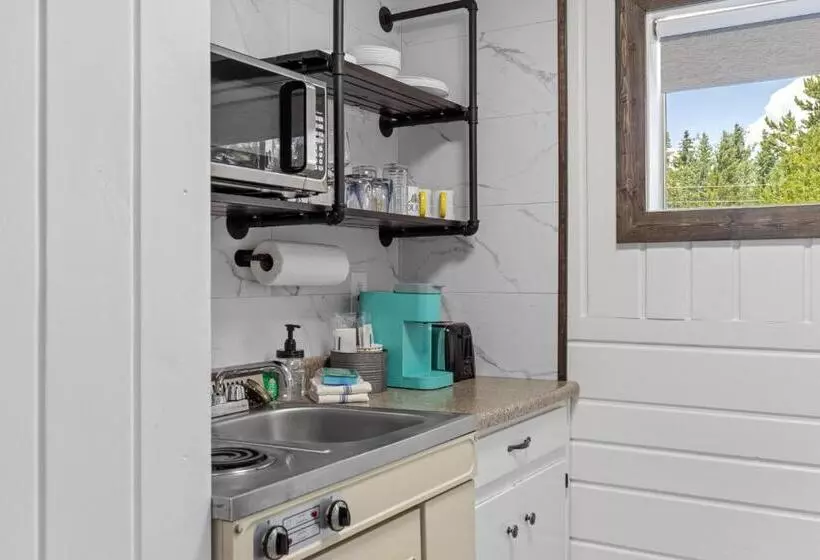 Мотель Lazy Duck Inn