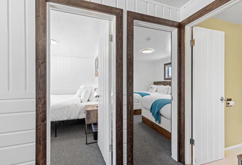 Motelli Lazy Duck Inn