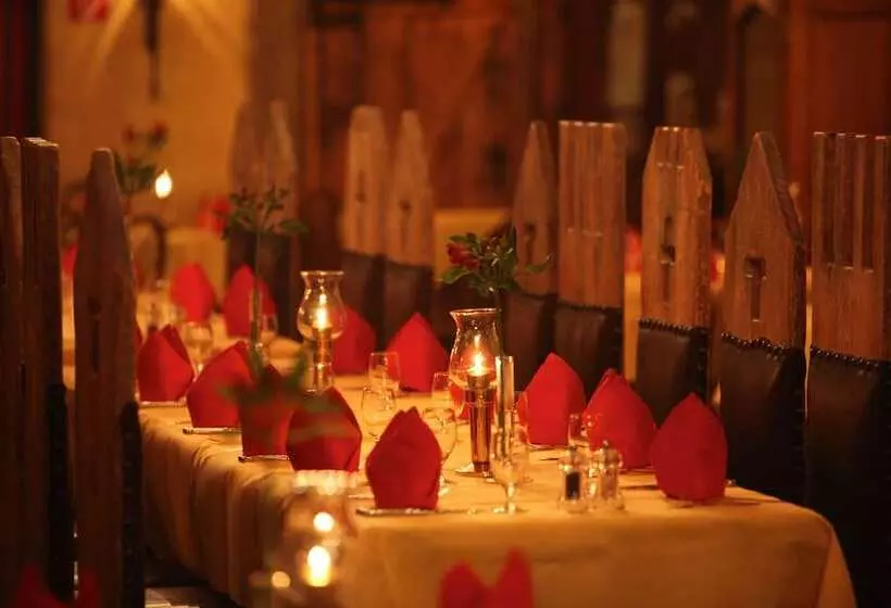 4 Sterne Burghotel Castillo Alcazar, Europa Park Freizeitpark & Erlebnis Resort