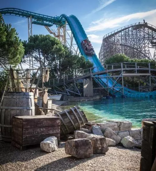 4 Sterne Burghotel Castillo Alcazar, Europa Park Freizeitpark & Erlebnis Resort