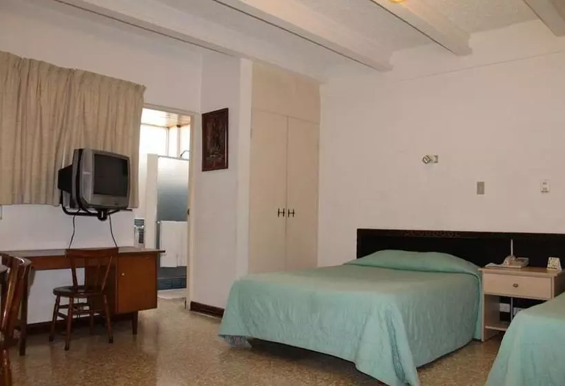 Aparthotel Los Yoses Suites