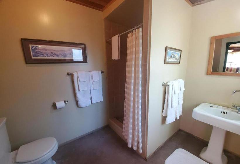 Отель 29 Palms Inn