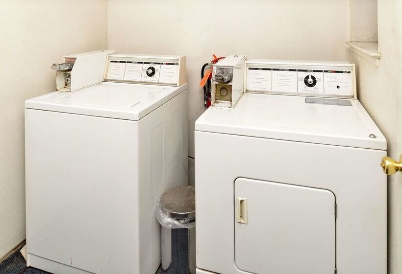 호텔 Americas Best Value Inn And Suites Clearlake