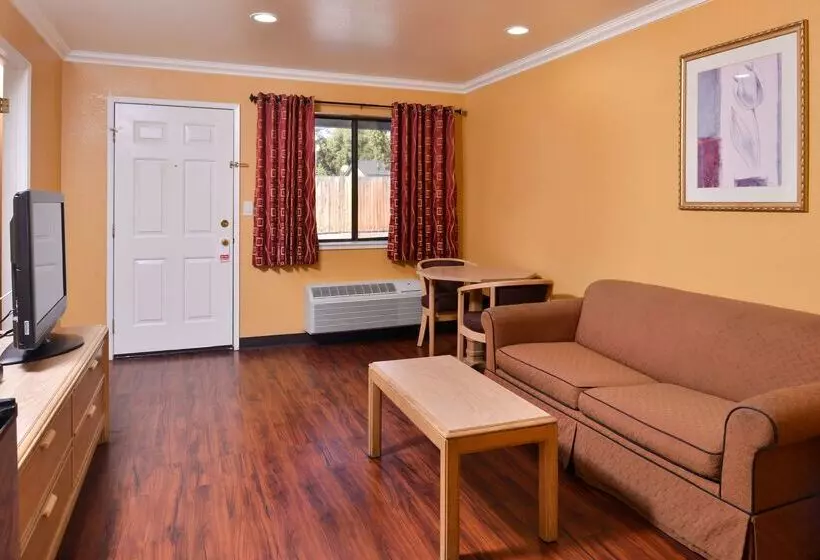 酒店 Americas Best Value Inn And Suites Clearlake