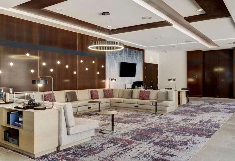 هتل Hilton University Of Houston