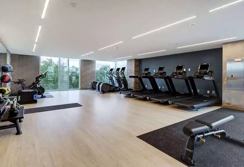 فندق Hilton University Of Houston