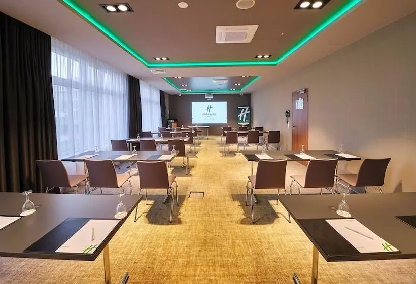 호텔 Holiday Inn Berlin Airport Conference Centre, An Ihg