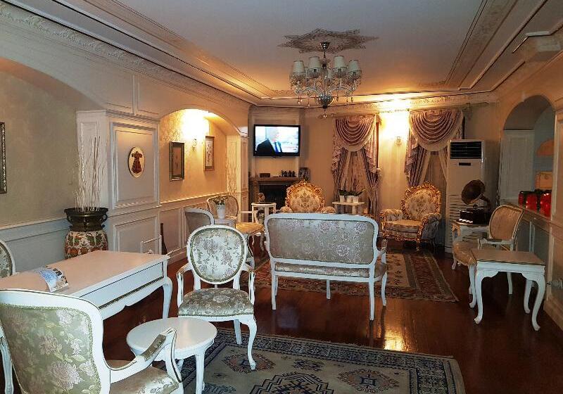 ホテル Kupeli Palace