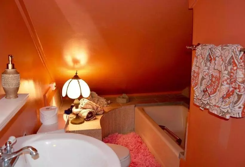 酒店 Manoa Valley Inn