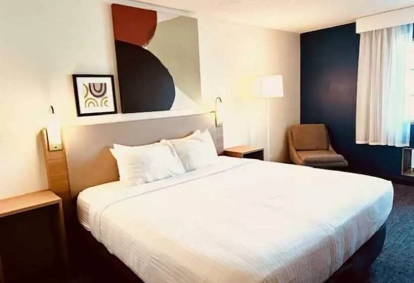 호텔 Spark By Hilton Modesto